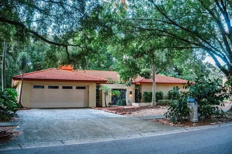 2219 High Point Drive Brandon FL 33511