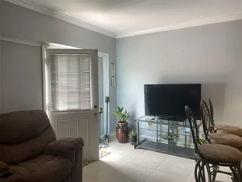 312 Gardenia Road Kissimmee FL 34743