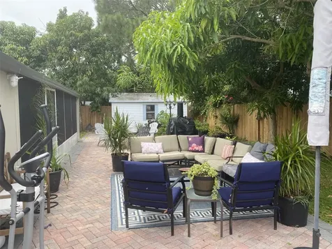 312 Gardenia Road Kissimmee FL 34743