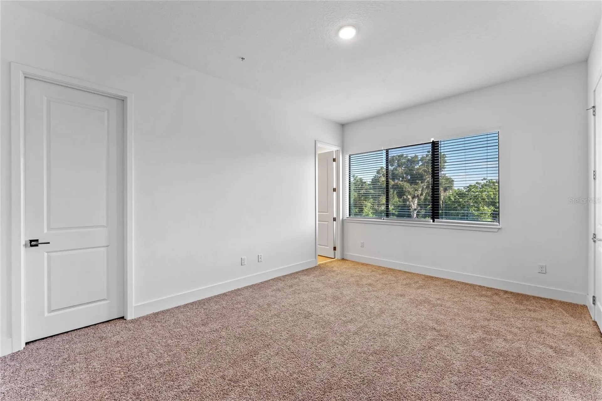 42 W Harding Street Orlando FL 32806
