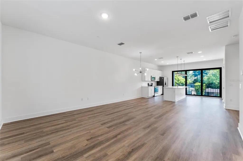 38 W Harding Street Orlando FL 32806