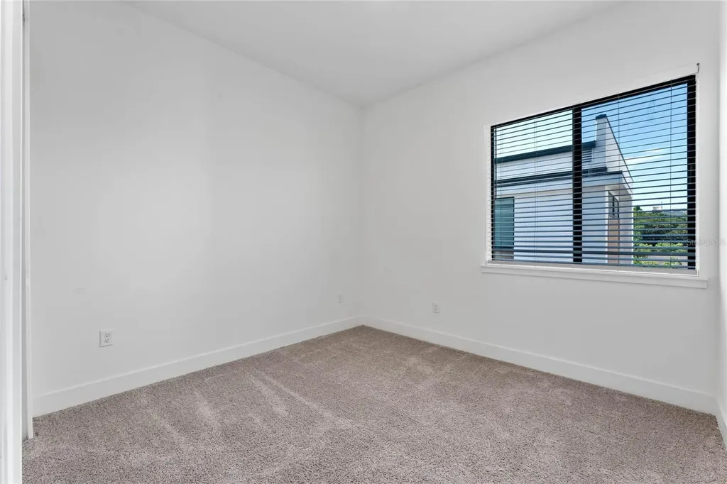 38 W Harding Street Orlando FL 32806
