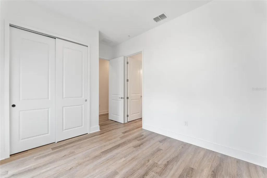 38 W Harding Street Orlando FL 32806