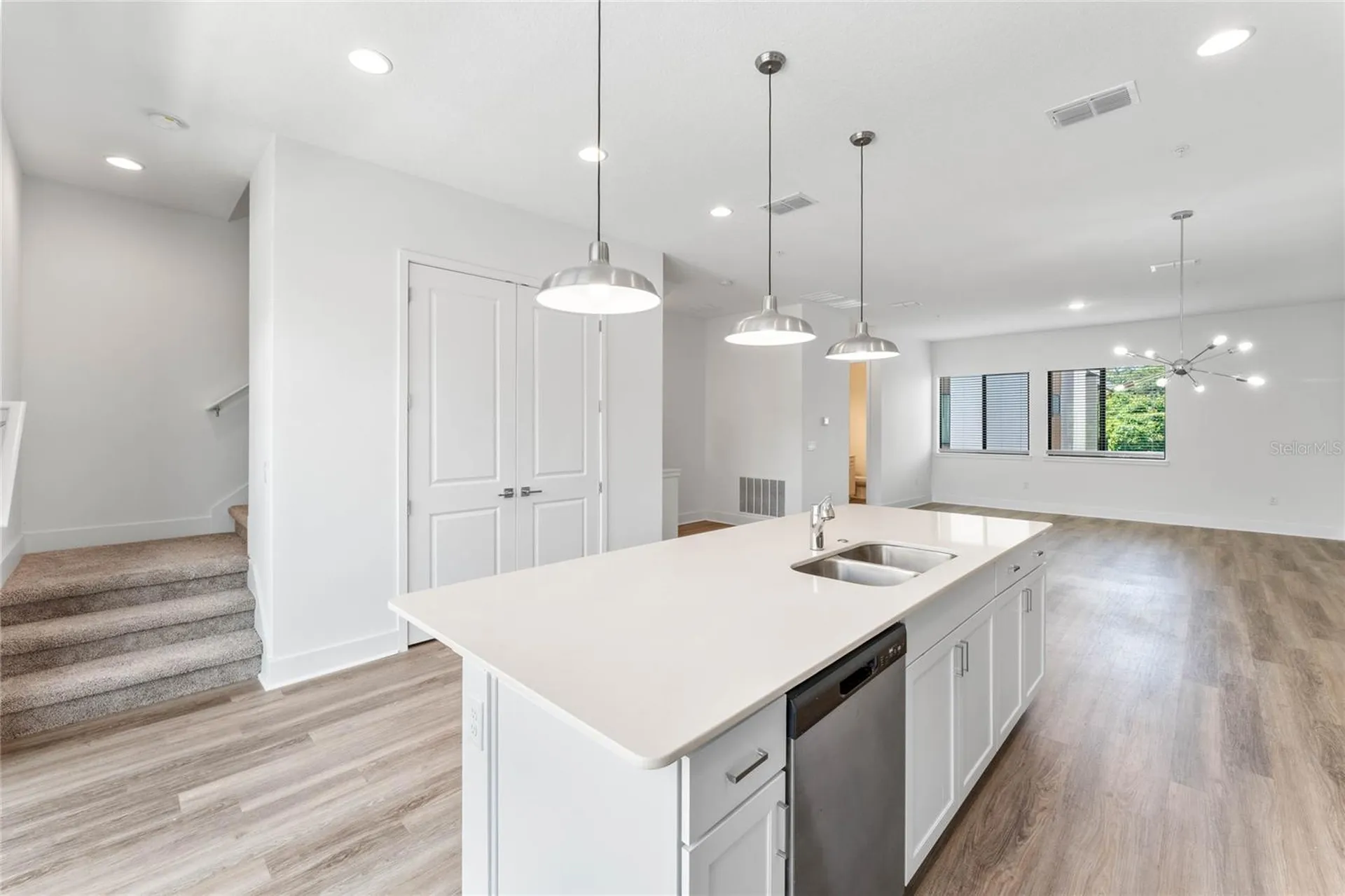38 W Harding Street Orlando FL 32806
