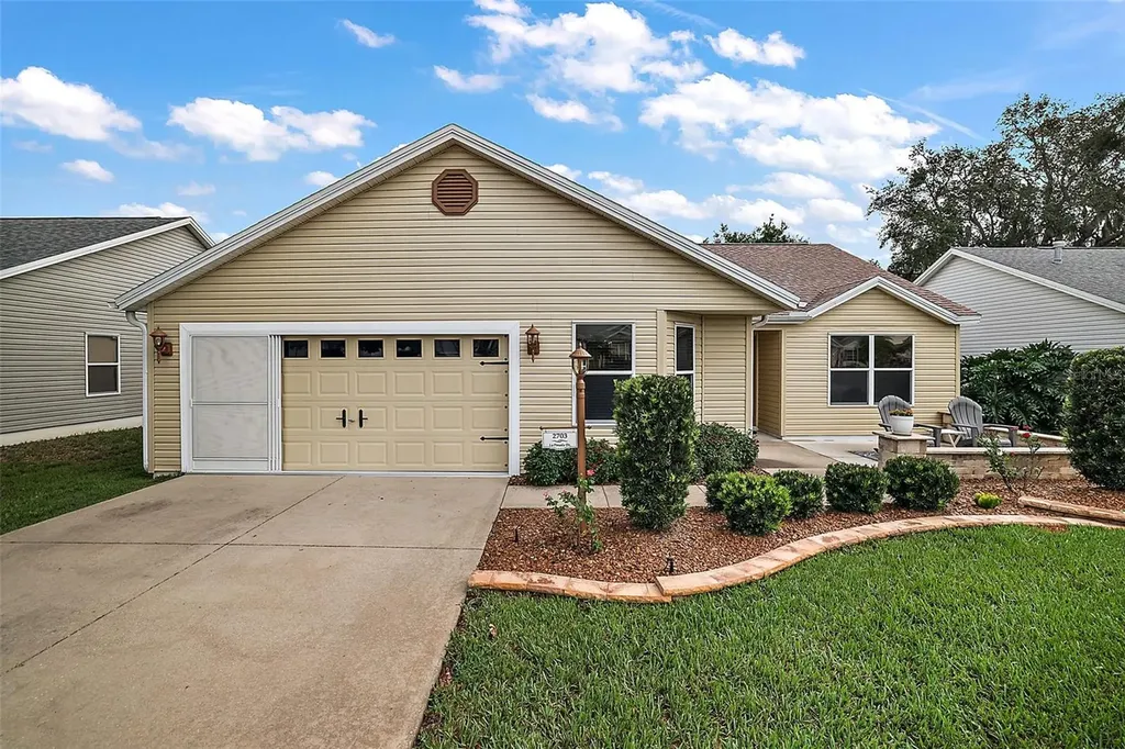2703 La Posada Drive The Villages FL 32162