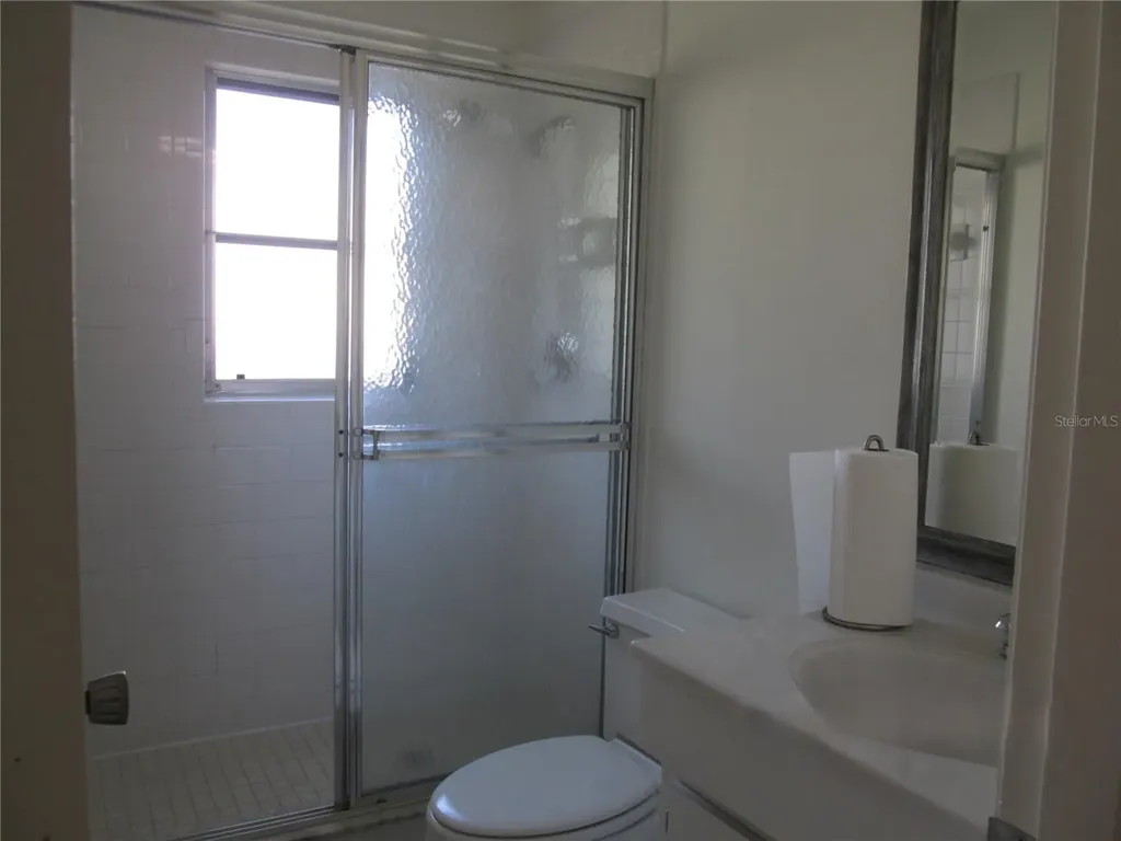 7050 W Country Club Drive N Sarasota FL 34243