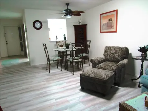 7050 W Country Club Drive N Sarasota FL 34243