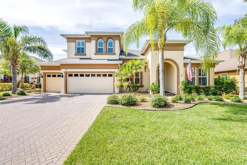 32300 Summerglade Drive Wesley Chapel FL 33545