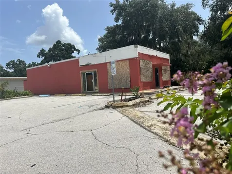 1106 S Collins Street Plant City FL 33563