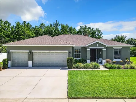 1335 Lake Baton Drive Deltona FL 32725