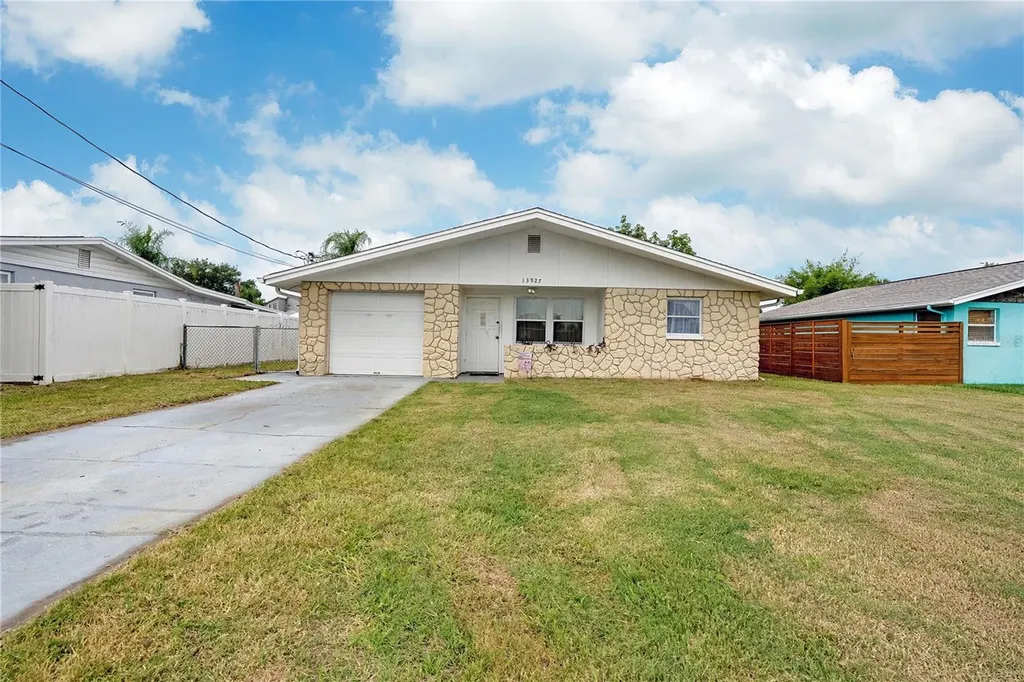 13927 Berkowitz Avenue Hudson FL 34667