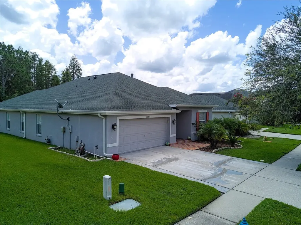20006 Nob Oak Avenue Tampa FL 33647