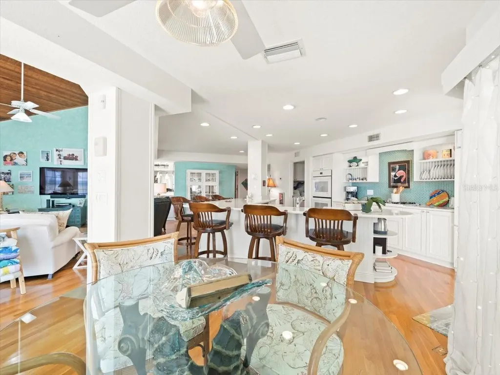20052 Gulf Boulevard Indian Shores FL 33785
