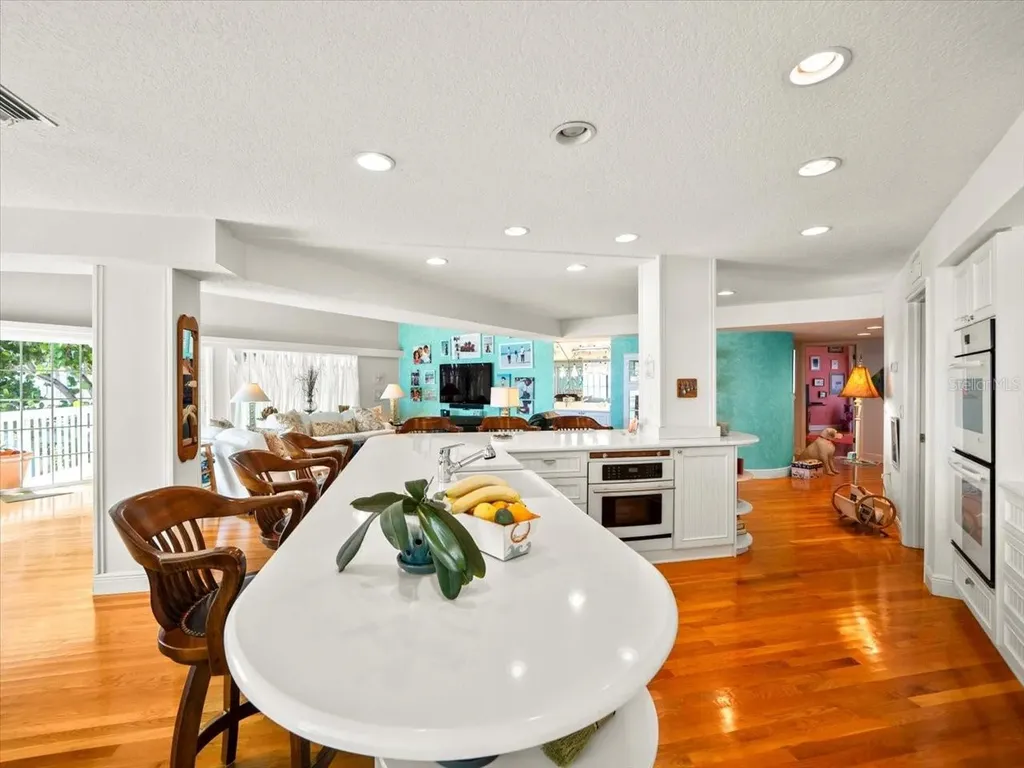 20052 Gulf Boulevard Indian Shores FL 33785