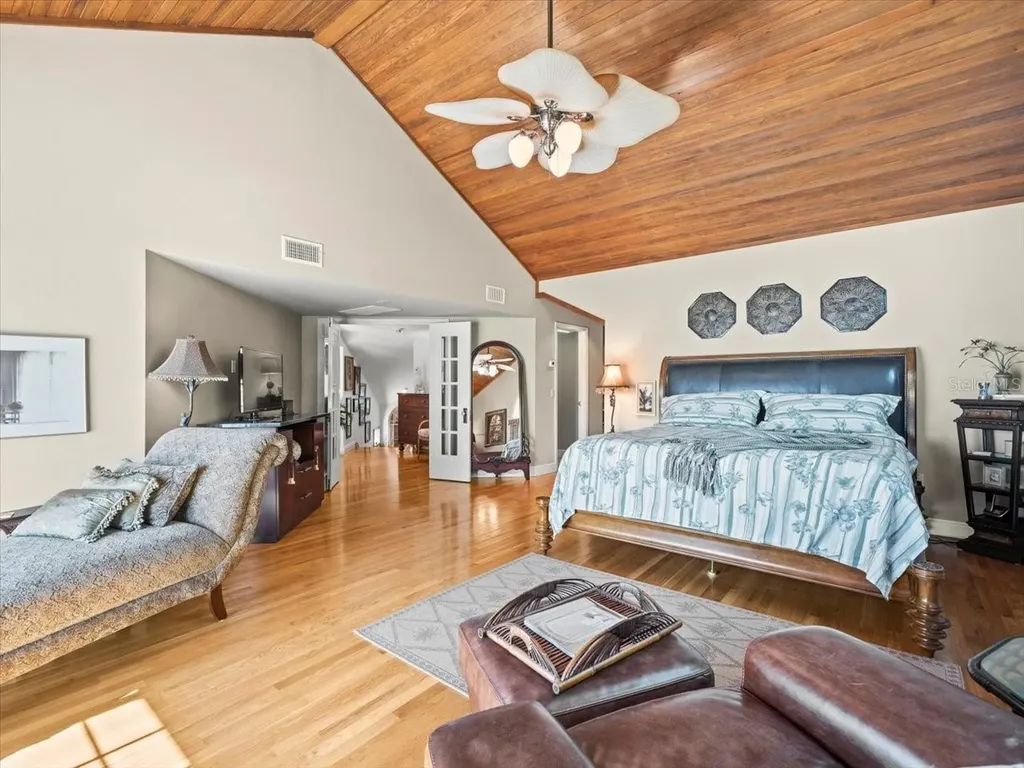 20052 Gulf Boulevard Indian Shores FL 33785