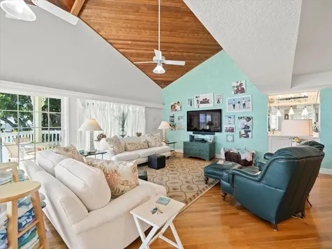 20052 Gulf Boulevard Indian Shores FL 33785