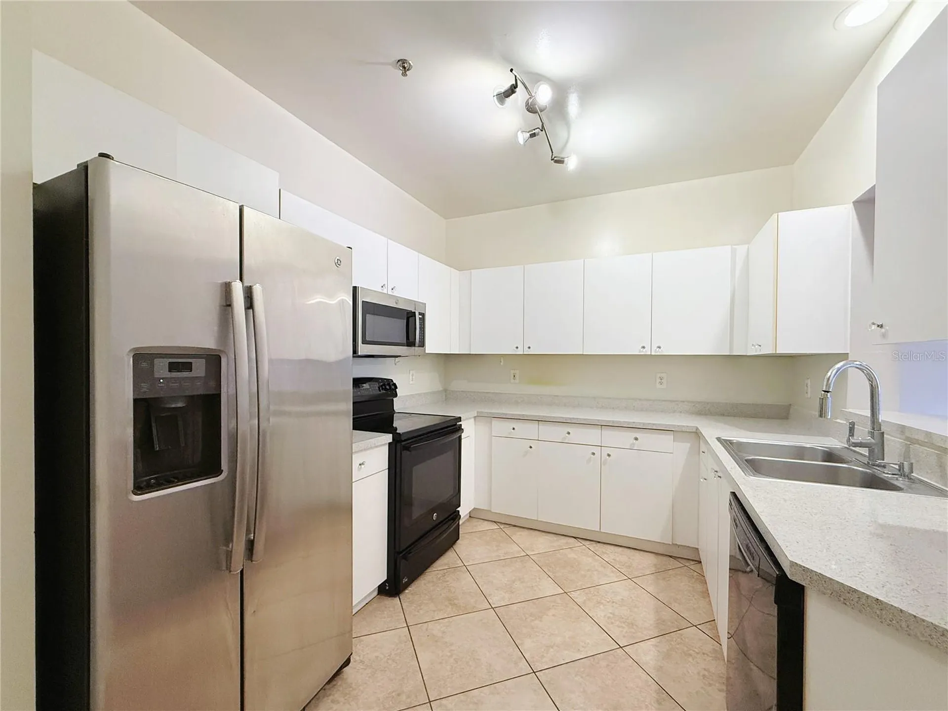 4865 Cypress Woods Drive Orlando FL 32811