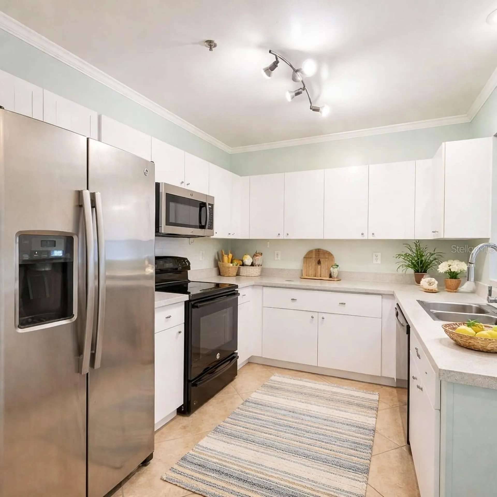 4865 Cypress Woods Drive Orlando FL 32811