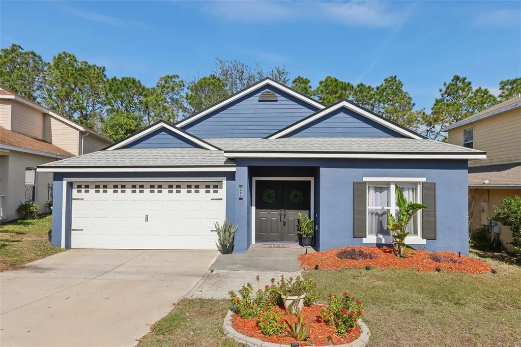 1404 Longville Circle Tavares FL 32778