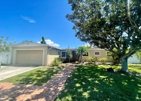 105 Darwin Avenue Merritt Island FL 32953