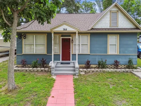 768 34th Avenue S St Petersburg FL 33705