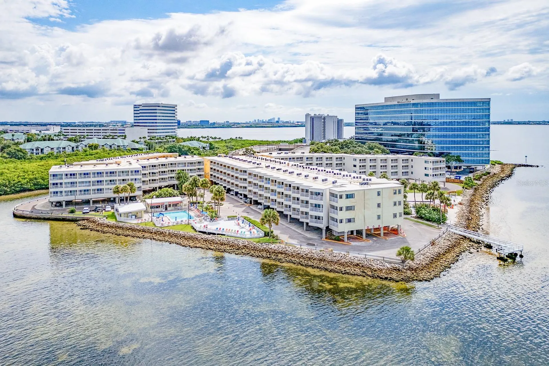 2506 N Rocky Point Drive Tampa FL 33607
