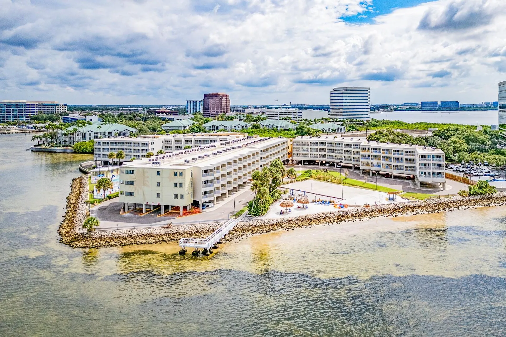 2506 N Rocky Point Drive Tampa FL 33607