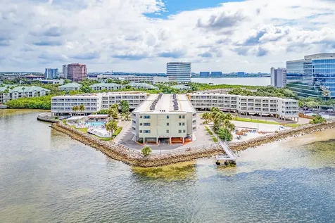 2506 N Rocky Point Drive Tampa FL 33607