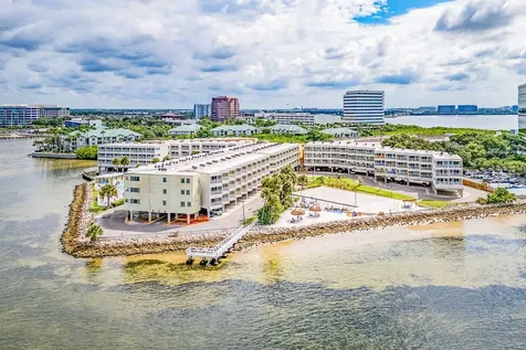 2506 N Rocky Point Drive Tampa FL 33607