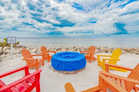 2506 N Rocky Point Drive Tampa FL 33607