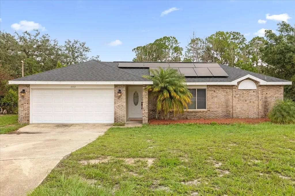 1833 Corolla Court Deltona FL 32738