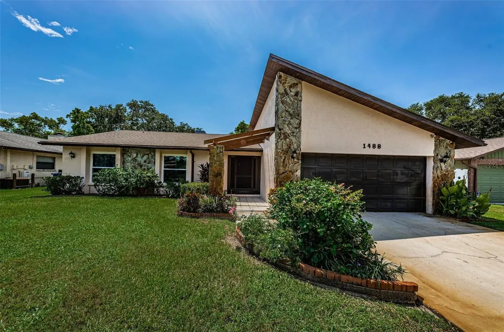 1488 Patricia Avenue Dunedin FL 34698
