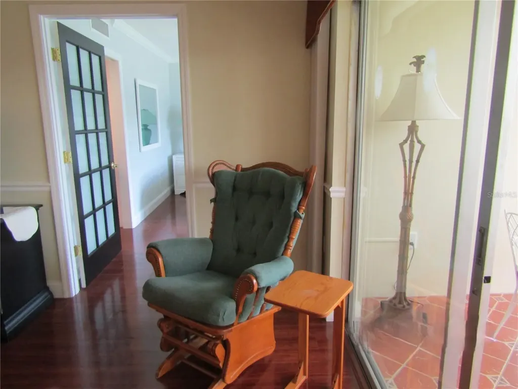 7351 W Country Club Drive N Sarasota FL 34243