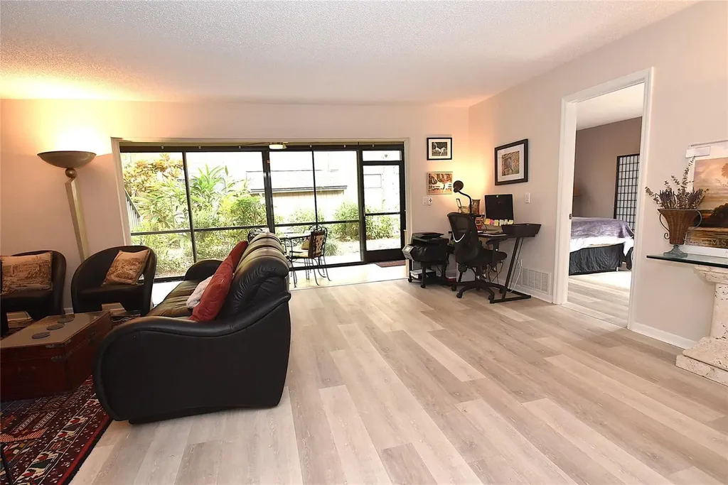 1608 Bayhouse Point Drive Sarasota FL 34231