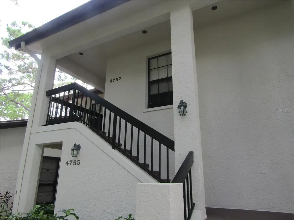 4757 Winslow Beacon Sarasota FL 34235