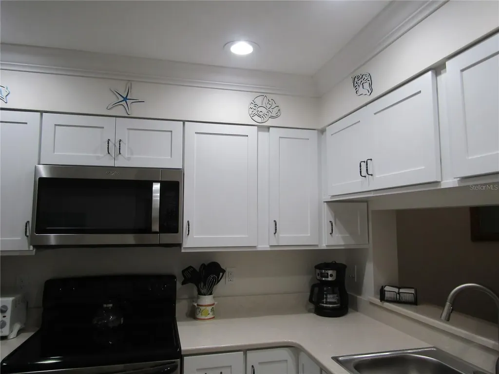 4757 Winslow Beacon Sarasota FL 34235