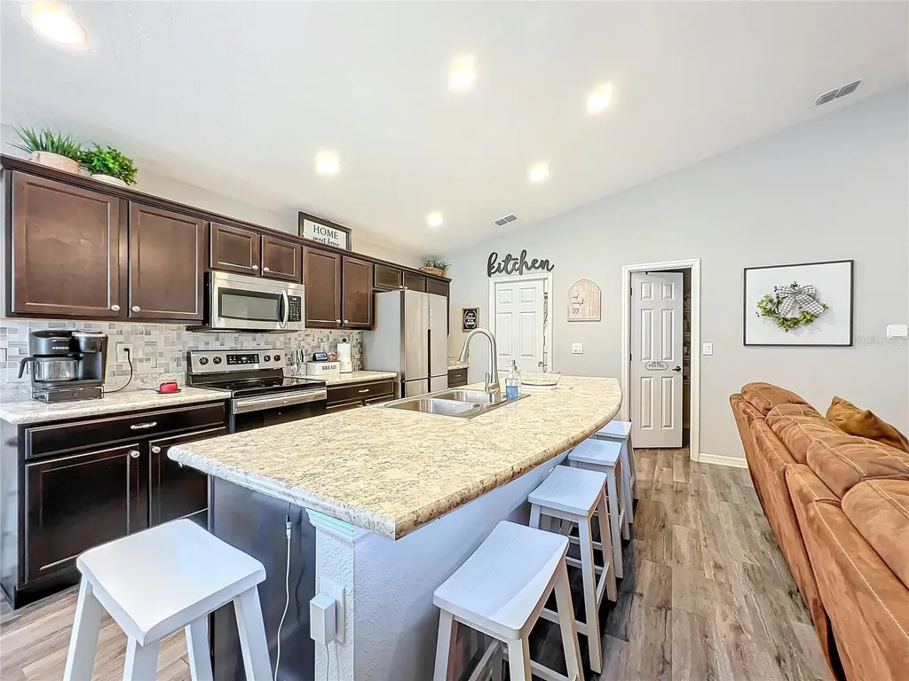 653 Persian Drive Haines City FL 33844