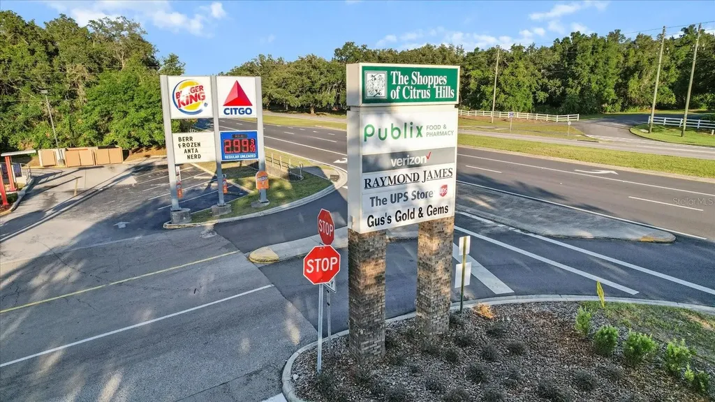 4953 N Triple Eagle Path Beverly Hills FL 34465