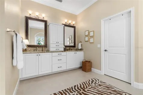 5024 NW 58th Street Gainesville FL 32653