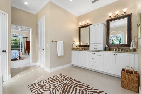 5024 NW 58th Street Gainesville FL 32653