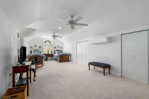 5024 NW 58th Street Gainesville FL 32653