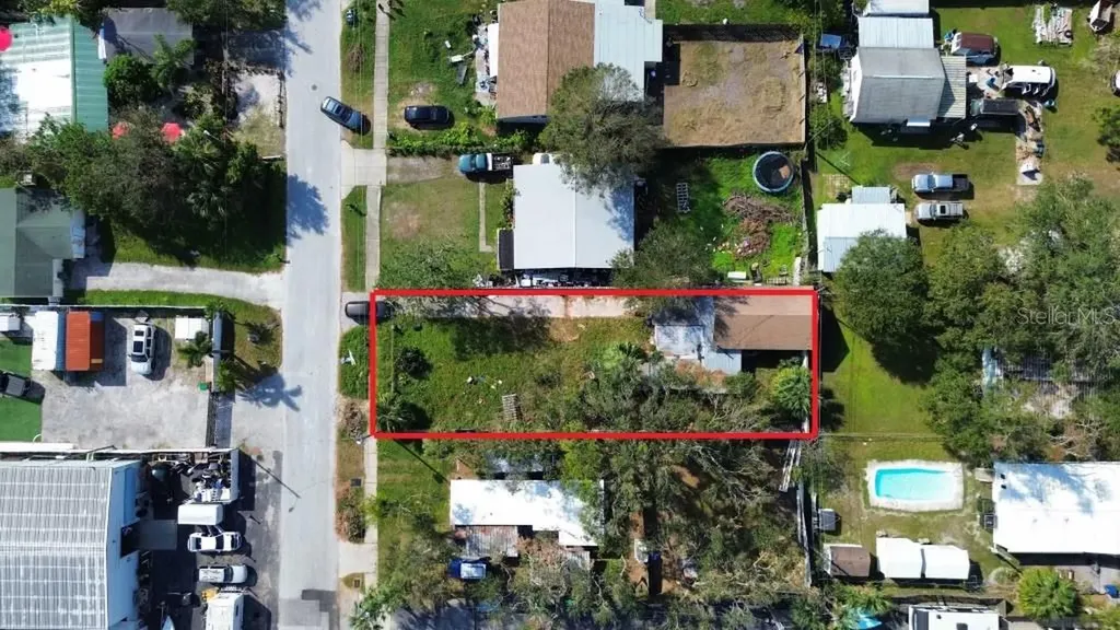 6637 50th Avenue N St Petersburg FL 33709