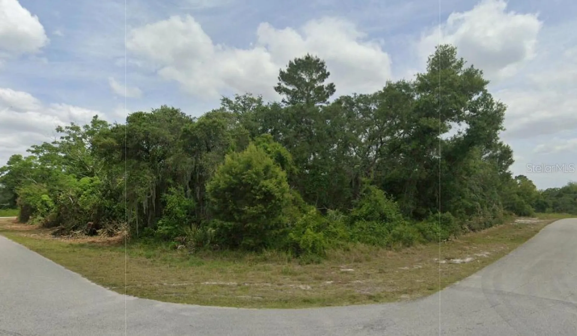 430 Grant Avenue NE Lake Placid FL 33852