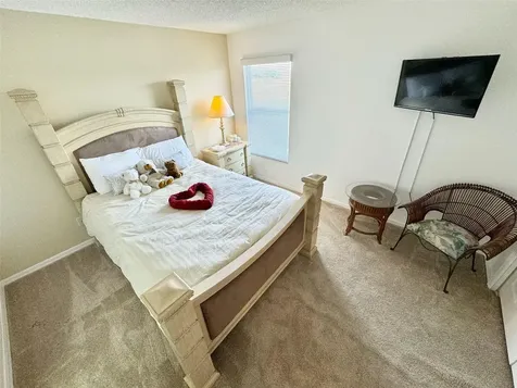 354 Lockbreeze Drive Davenport FL 33897