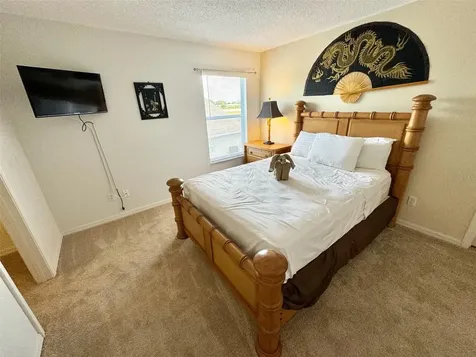 354 Lockbreeze Drive Davenport FL 33897