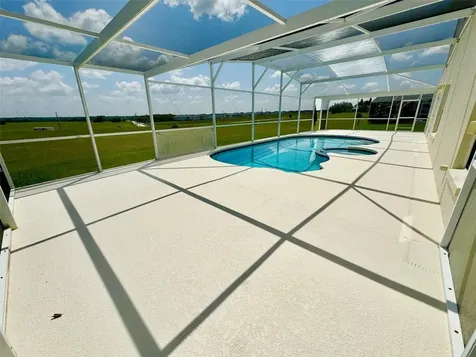 354 Lockbreeze Drive Davenport FL 33897