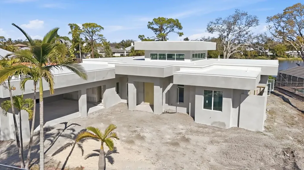 4431 Camino Real Sarasota FL 34231