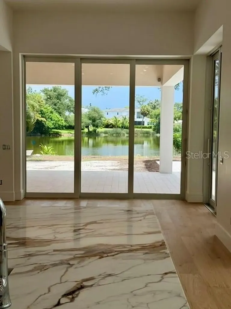 4431 Camino Real Sarasota FL 34231
