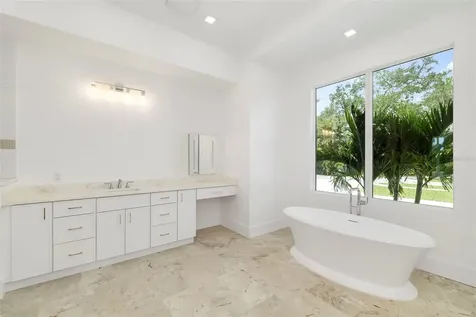 4431 Camino Real Sarasota FL 34231