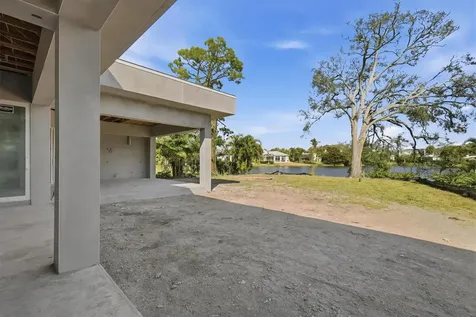 4431 Camino Real Sarasota FL 34231